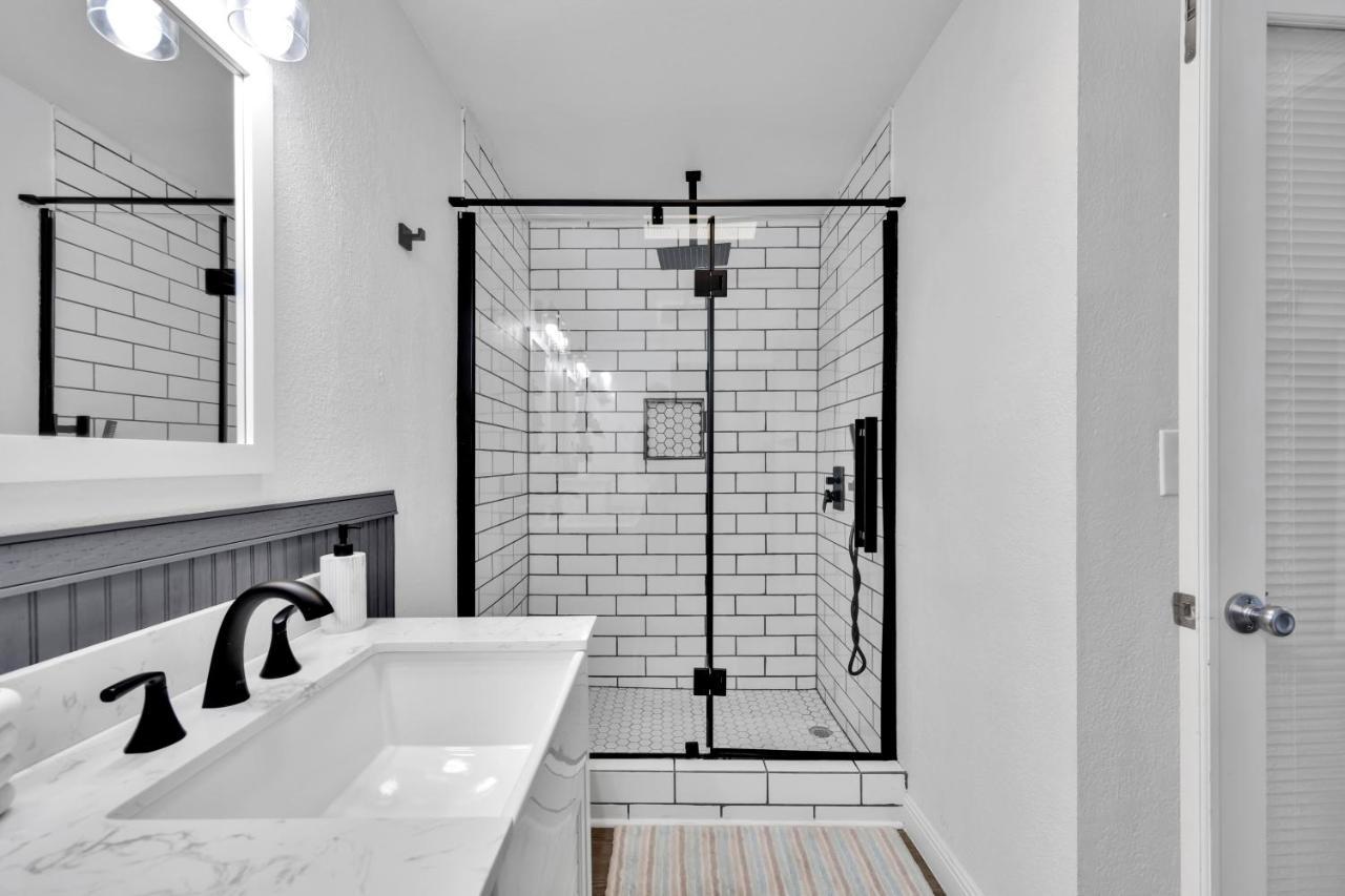 Home With Mountain View/Pool/Tub 엘패소 외부 사진