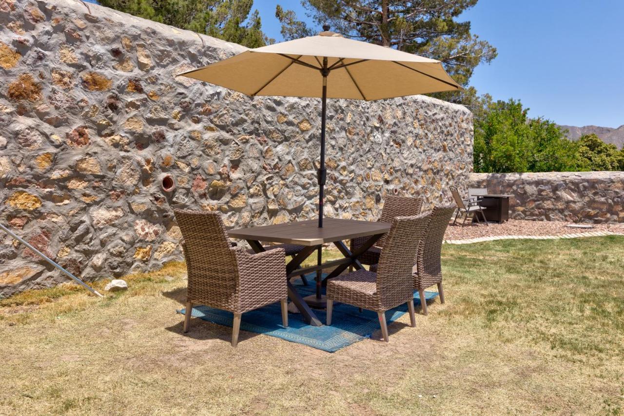 Home With Mountain View/Pool/Tub 엘패소 외부 사진